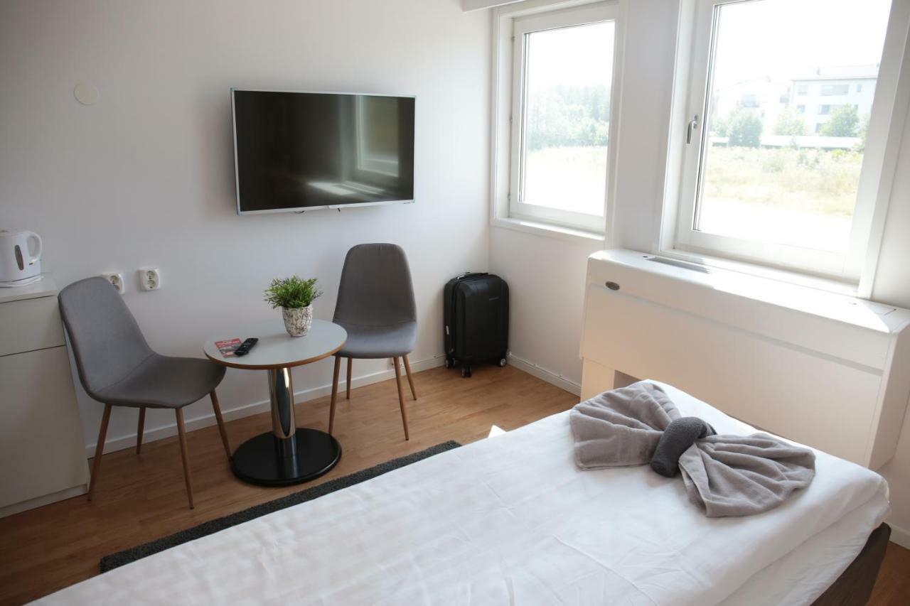 Hotell Norrort Vallentuna Exterior foto