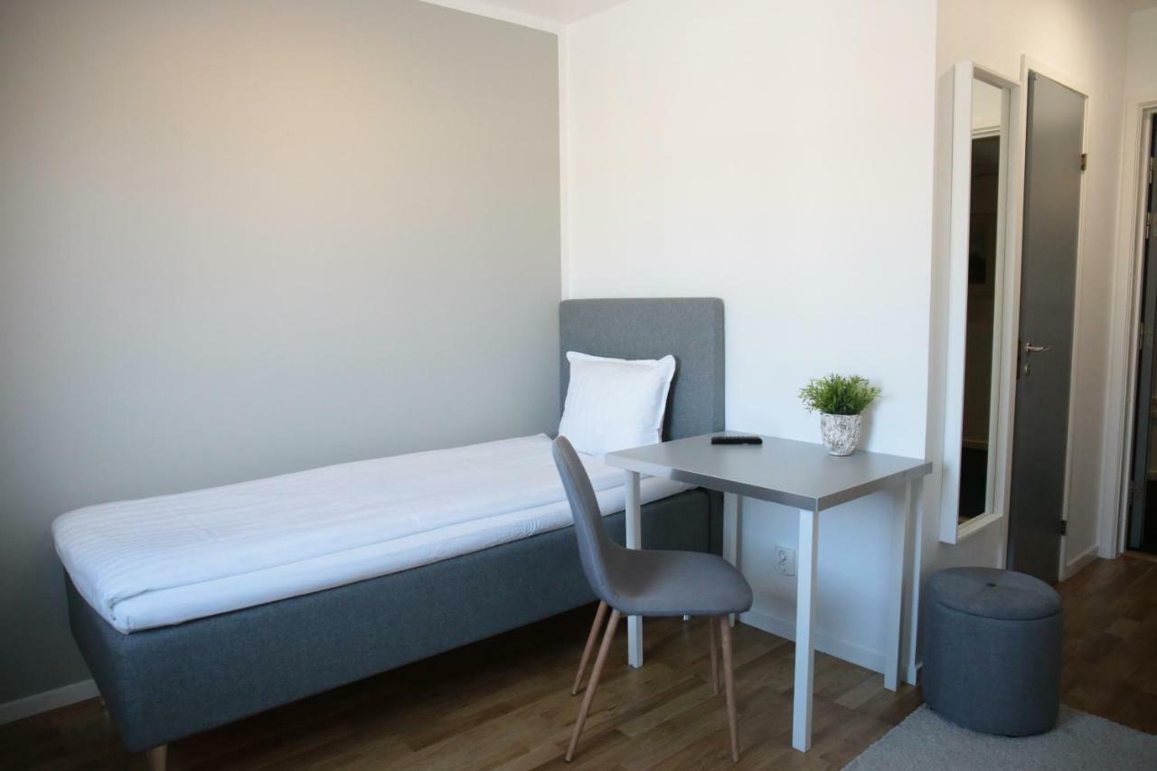 Hotell Norrort Vallentuna Exterior foto